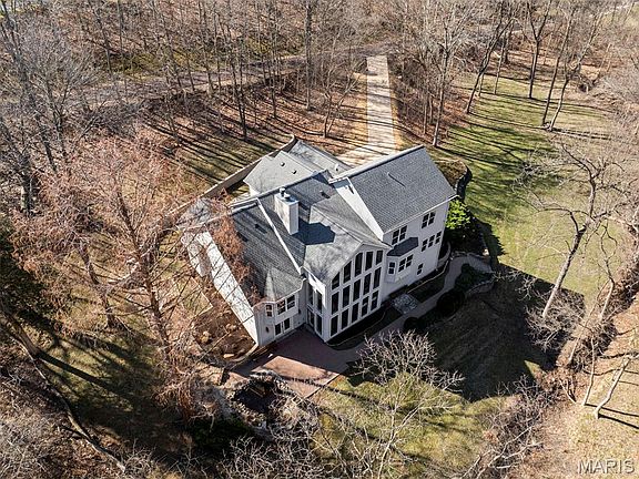 3rd image of 2408 Redbud Valley Ct