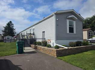 18 Kalmia Dr, Duluth, MN 55810