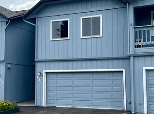 617 King Arthur Cir, Anchorage, AK 99518