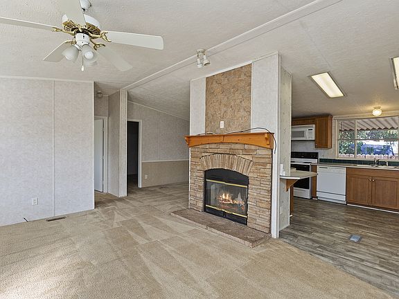 4th image of 28562 Red Gum Dr