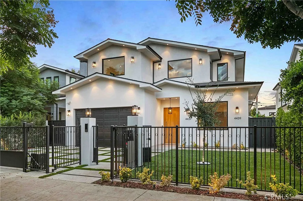 6 bed, 3719 sqft, $24,500 — Photo 1