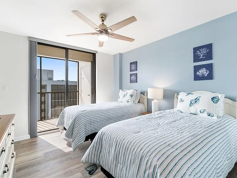 26225 Hickory Blvd #PHB — Photo 6