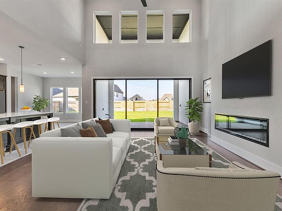 4th image of 1303 River Glen Cove