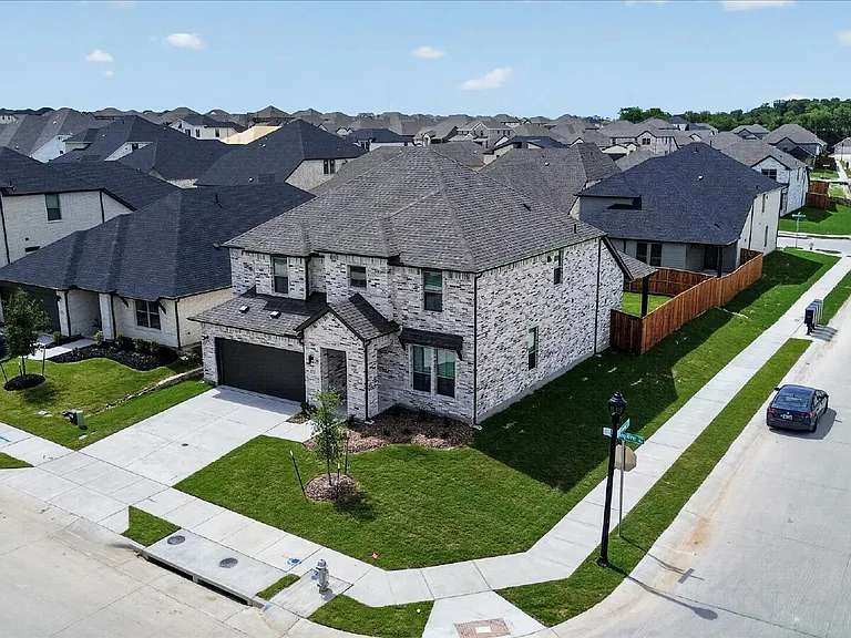 5722 Rushing River Way — Photo 39
