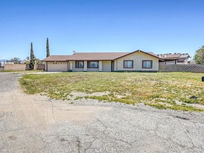 9859 Palm Ln, Bloomington, CA, 92316