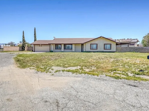 9859 Palm Ln, Bloomington, CA 92316