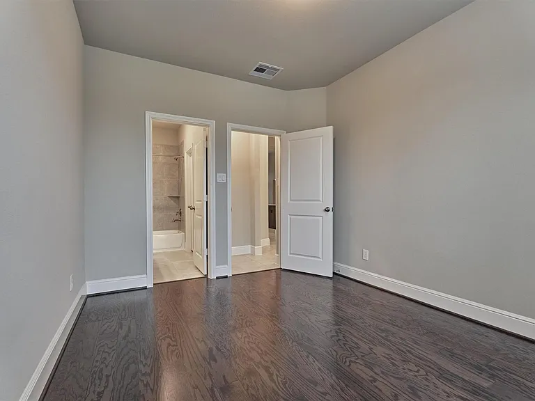20911 Velvet Wing Dr — Photo 9