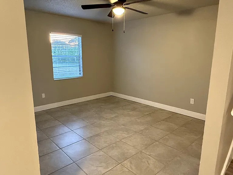 1431 Croftwood Dr #1431 — Photo 11