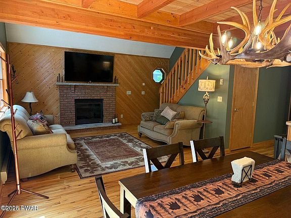 2nd image of 278 N Gate Rd