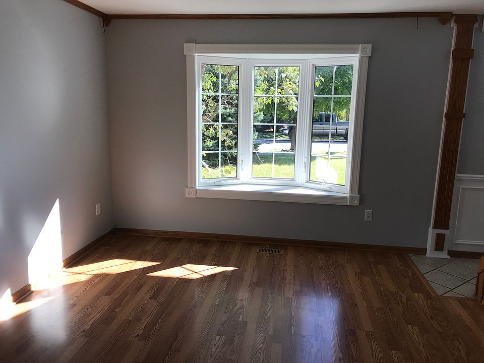 1st image of 13836 S Petoskey Dr