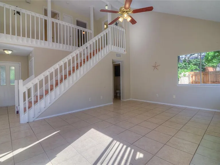 6320 Avery Island Ave — Photo 6