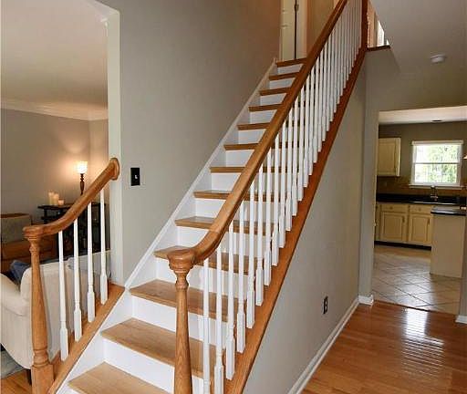 5th image of 2303 Hannahs Ln