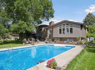 1705 15th Ave SW, Willmar, MN 56201