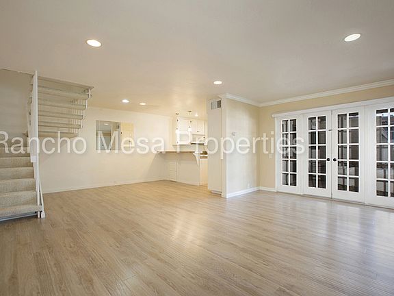 3rd image of 7856 Camino Aguila