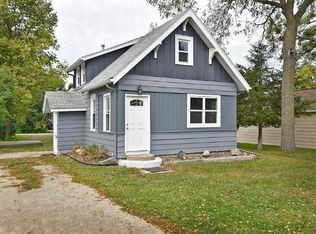 1160 7th Ave SW, Faribault, MN 55021