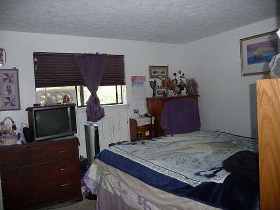 5th image of 301 Willowbrooke Dr