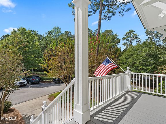3rd image of 607 River Ridge Road Unit 1