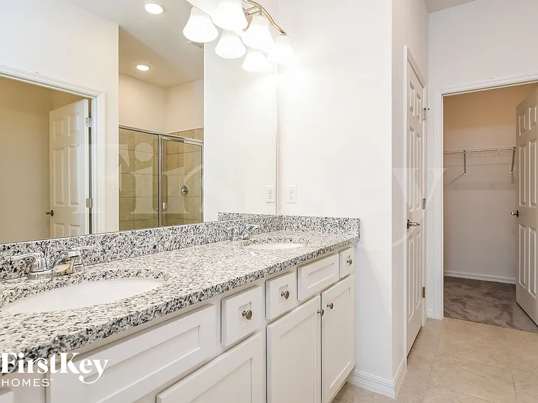 1172 Spokane Point — Photo 11