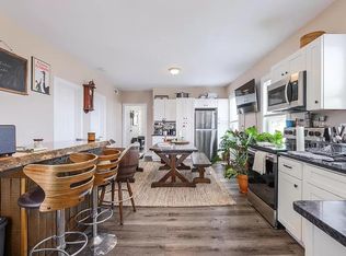 62 Raymond St #3, Worcester, MA 01607
