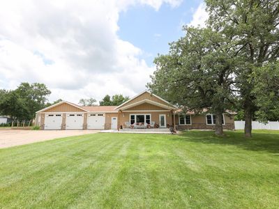 915 S Darling Dr NW, Alexandria, MN, 56308