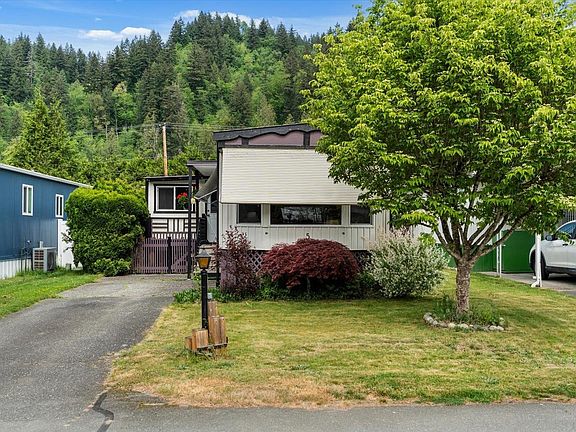 2nd image of 46484 Chilliwack Lake Rd #5