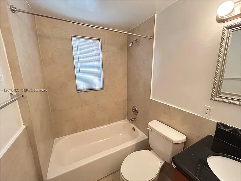2880 Pine Tree Dr #3 — Photo 6