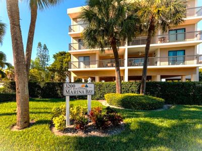 3200 Gulf Blvd APT 202, Saint Pete Beach, FL, 33706