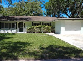 7129 Park Dr, New Port Richey, FL 34652