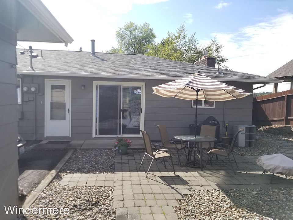 2nd image of 314-316 NW True St