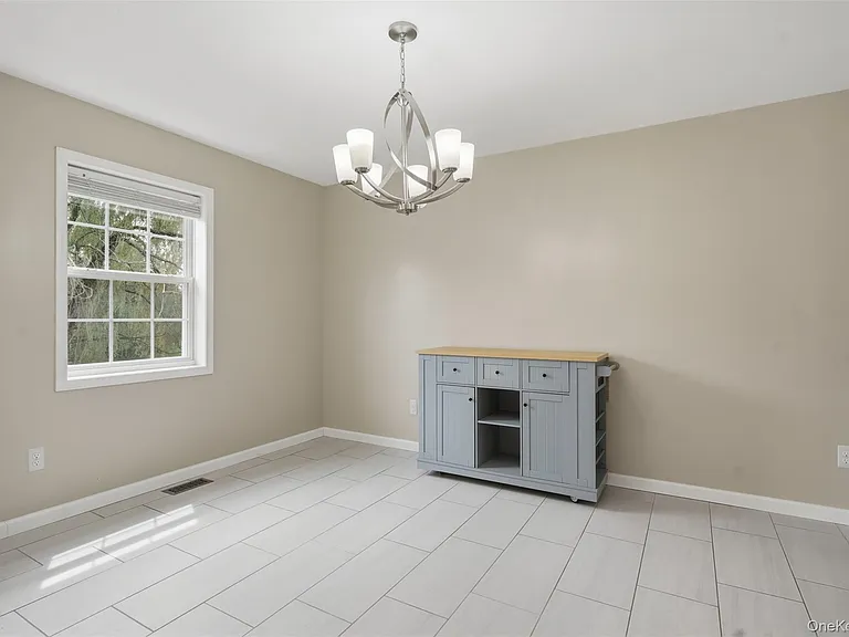 17 Watkins Dr — Photo 15
