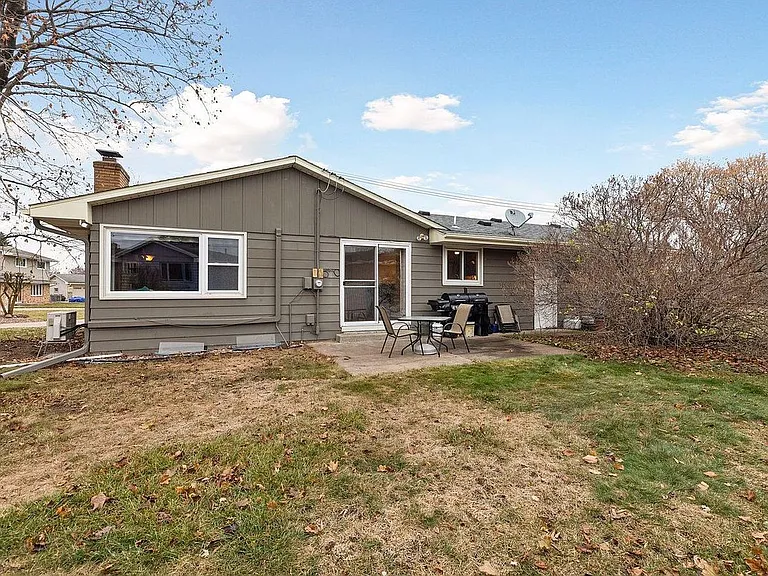 1312 Woodhill Cir — Photo 23