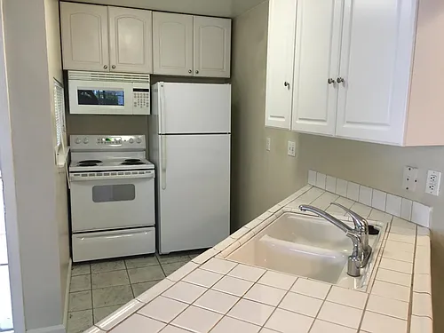 22509 Center St Photo 1