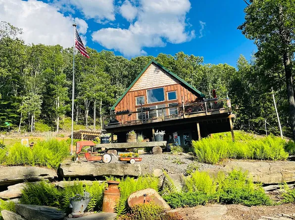 980 Long Ridge Rd, Hawley, PA 18428