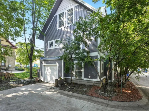 2122 Oakland Ave, Minneapolis, MN 55404