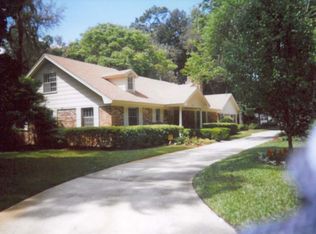 2550 Hickory Bluff Ln, Jacksonville, FL 32223
