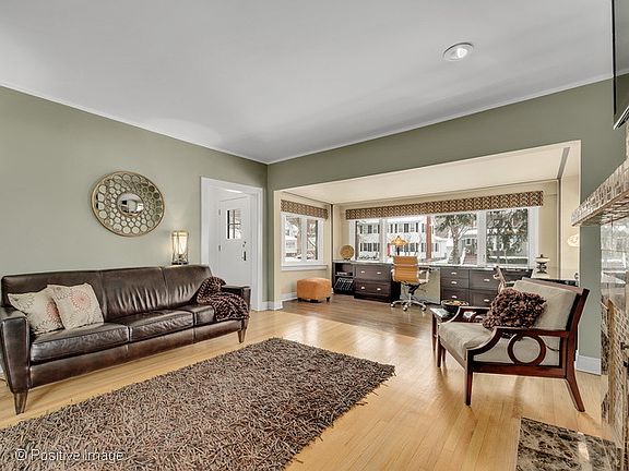 4th image of 78 Malden Ave