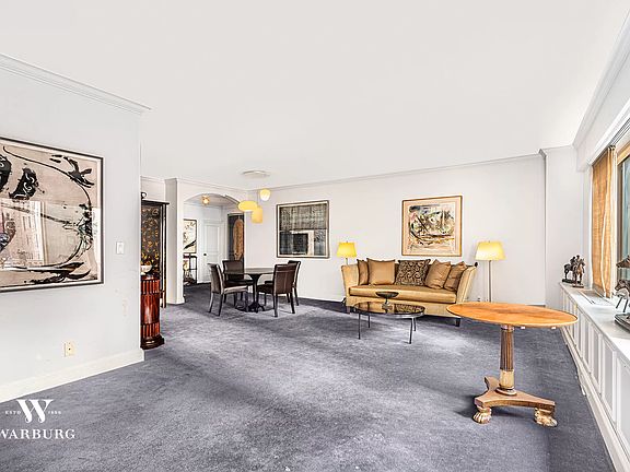 2nd image of 900 Park Ave APT 7E