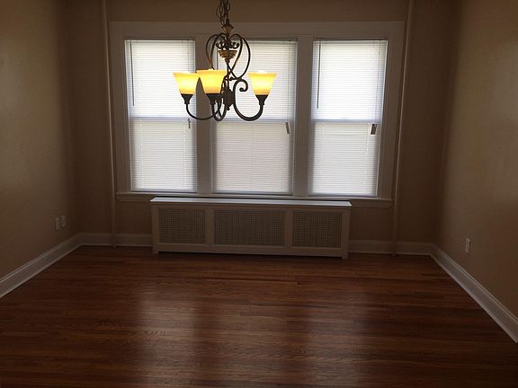 5th image of 53 Hollywood Ave Floor 1