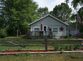 27683 Willard Rd, Elkhart, IN 46514