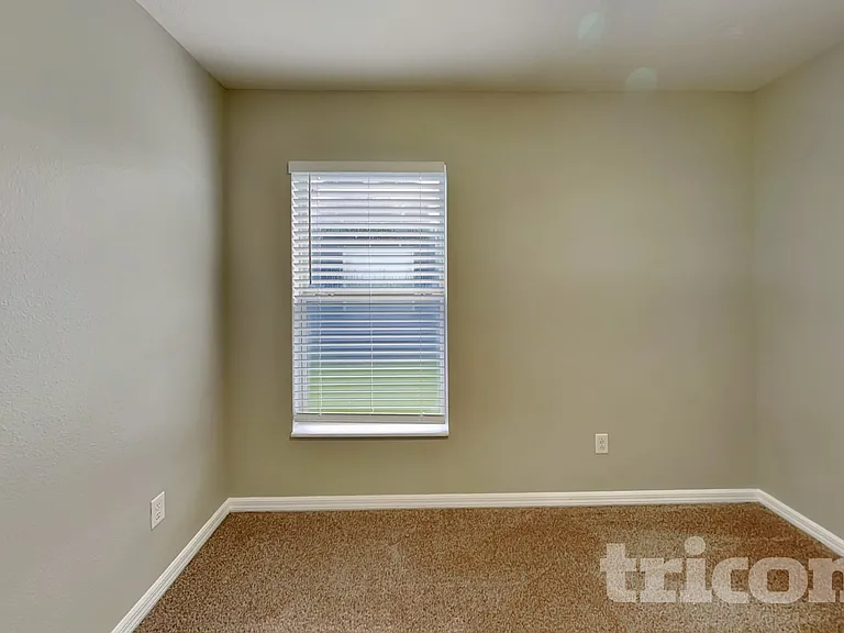 3165 Kearns Rd — Photo 14