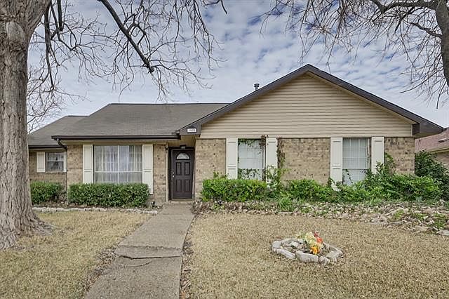1st image of 7001 Harvest Hill Dr