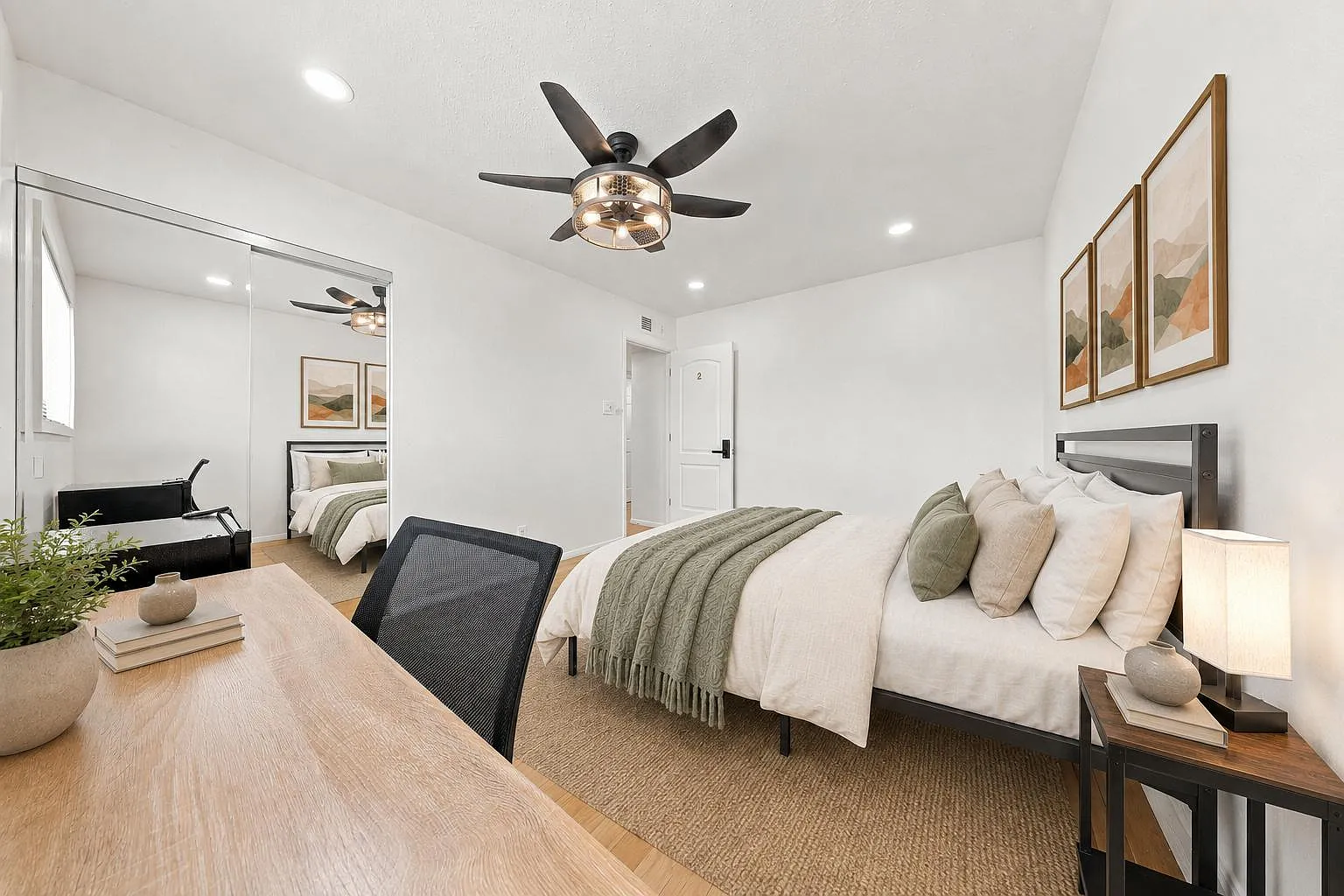 4 bed, 10.0 bath, 2800 sqft, $966 — Photo 3