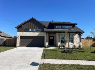 402 Merlot Dr, Alvin, TX 77511