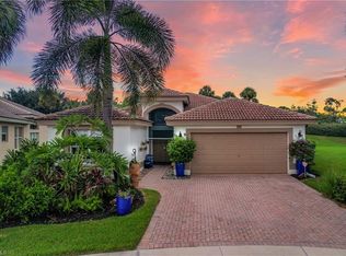 2443 Butterfly Palm Dr, Naples, FL 34119