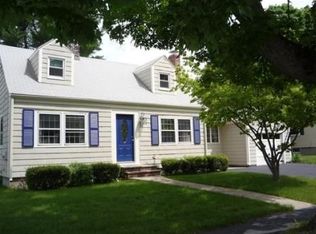 10 Beebe Ln, Wakefield, MA 01880