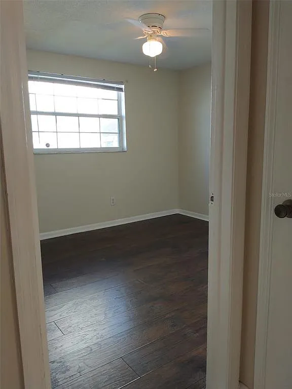 4 bed, 2.0 bath, 2142 sqft, $2,150 — Photo 4