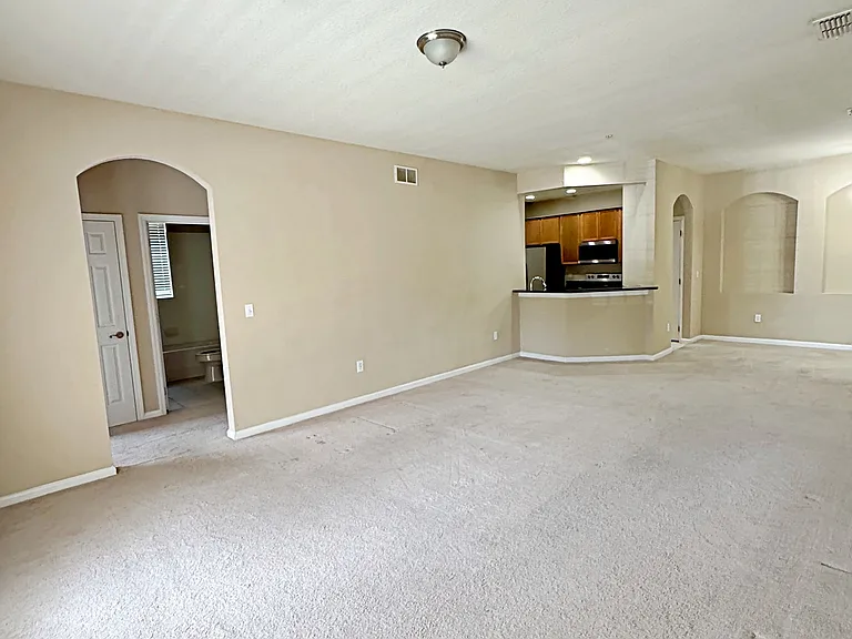 3331 Whitestone Cir #101 — Photo 11