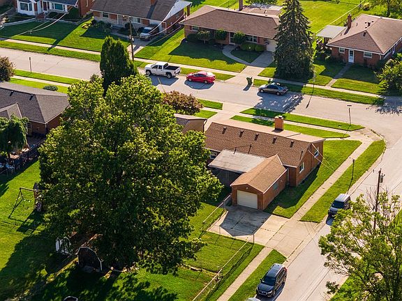3rd image of 530 Hibernia Dr