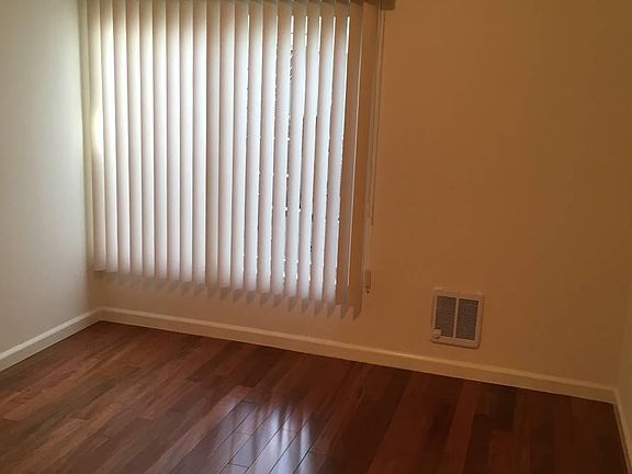 3rd image of 1274 12th Ave APT 2