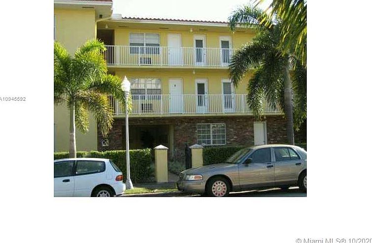 1st image of 318 Majorca Ave APT 208